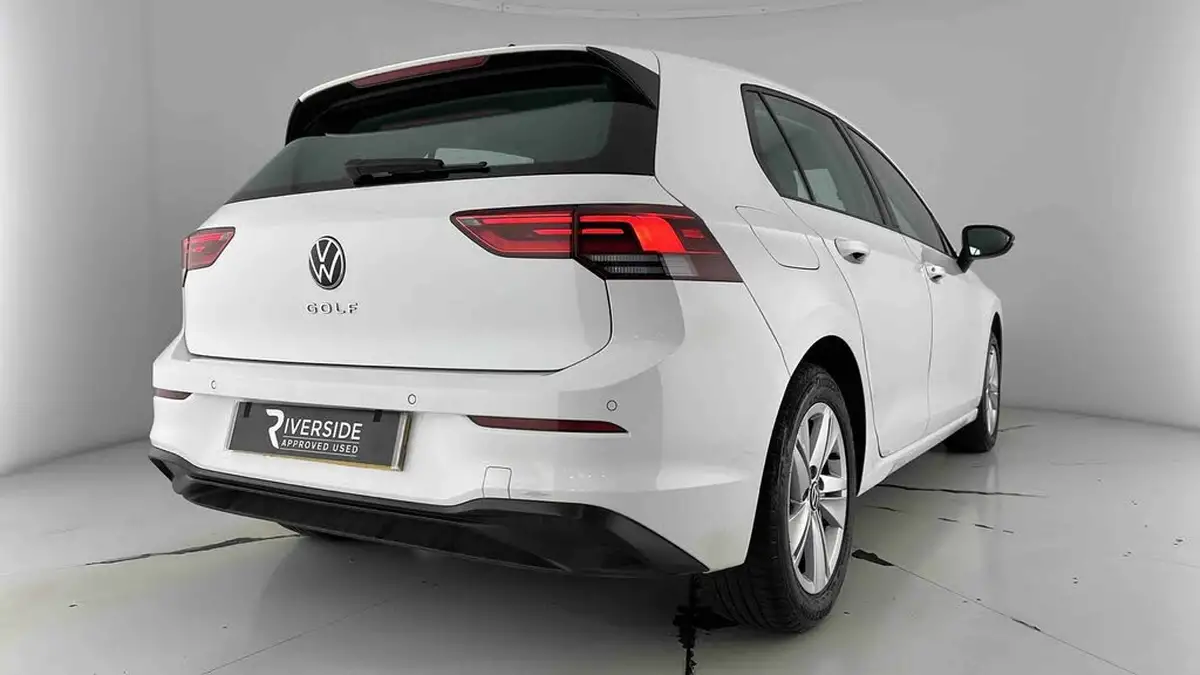 2020-volkswagen-golf-15-tsi-life-150ps-hatchback-big-27
