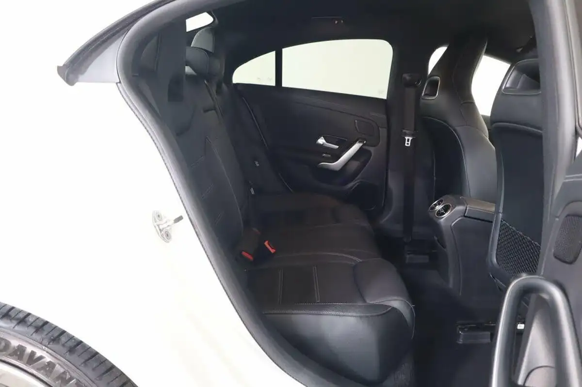 2020-mercedes-benz-cla-20d-cla-220d-amg-line-premium-coupe-4d-big-15
