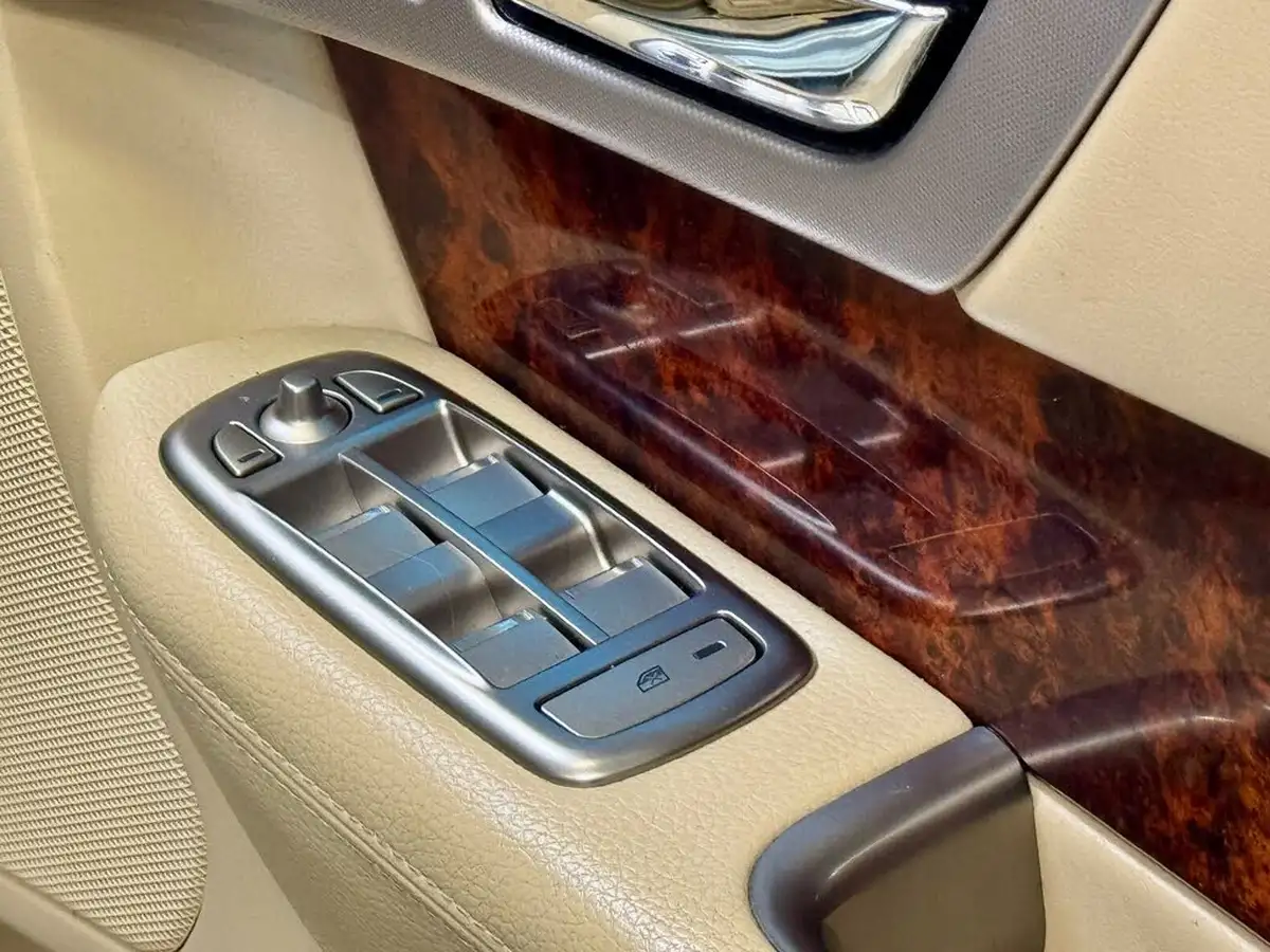 2012-jaguar-xf-30td-s-luxury-275ps-saloon-4d-auto-big-21