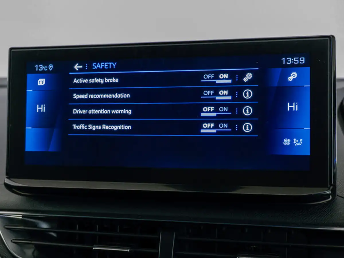 2021-peugeot-3008-suv-16-puretech-gt-180bhp-ss-eat8-big-13