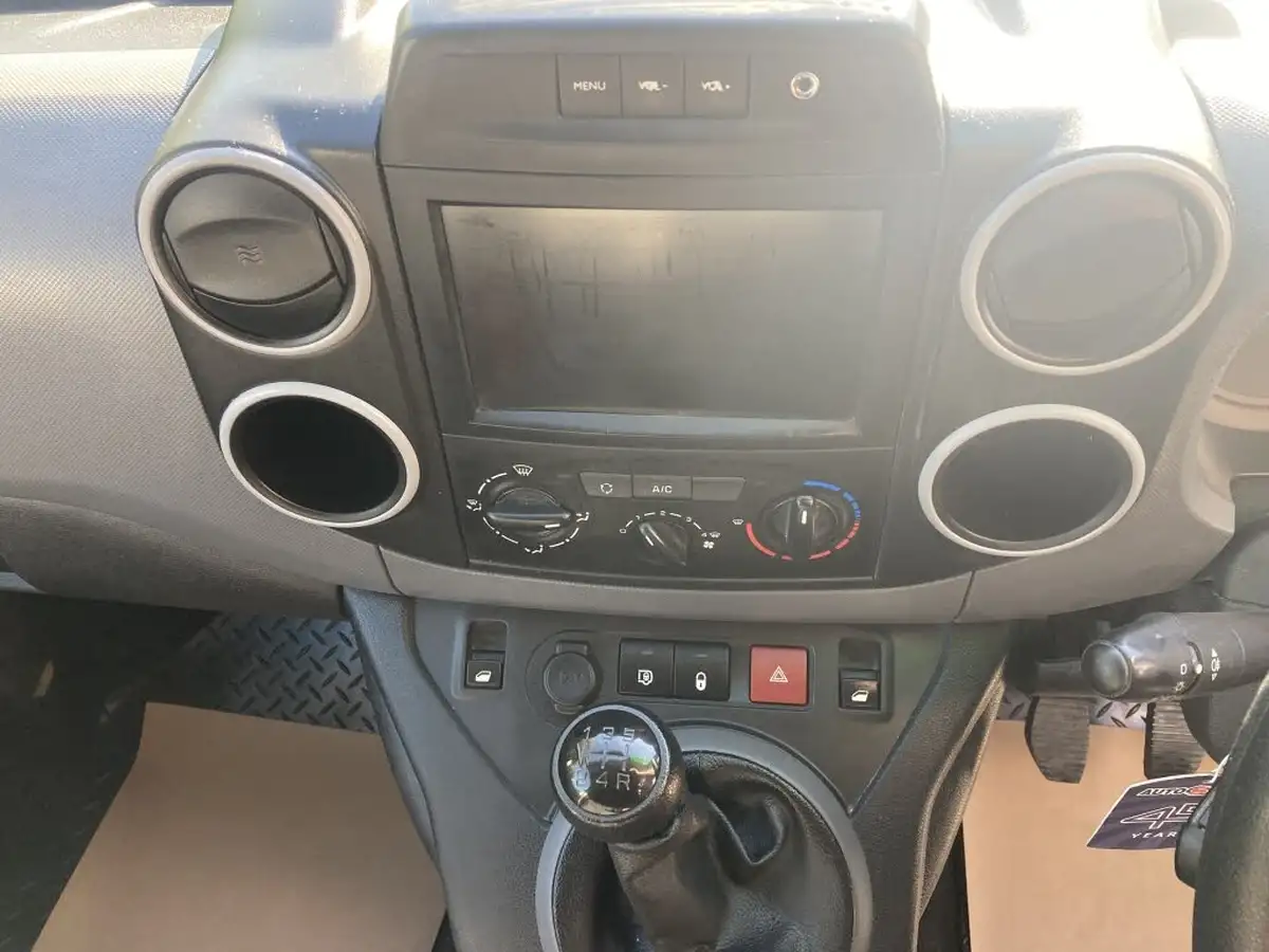 2018-citroen-berlingo-16td-l1625-enterprise-special-edition-panel-big-9