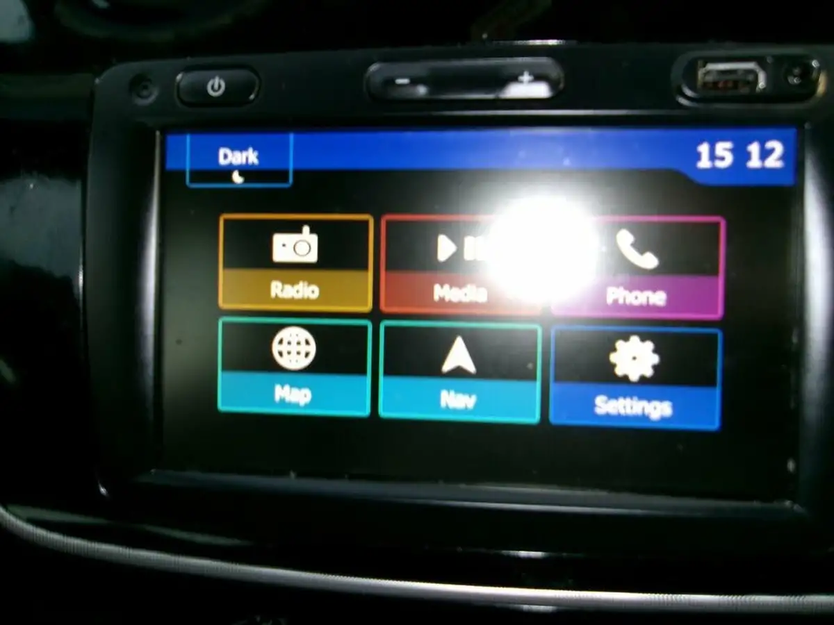 2019-dacia-logan-mcv-stepway-09-tce-techroad-big-8