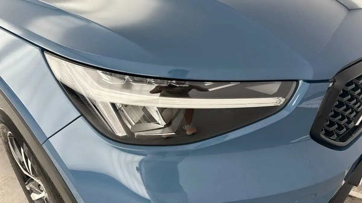 2022-volvo-xc40-20-b4-plus-awd-big-37