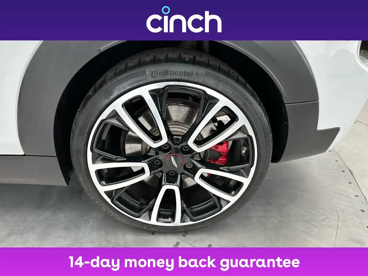 2019-mini-clubman-20-john-cooper-works-big-24
