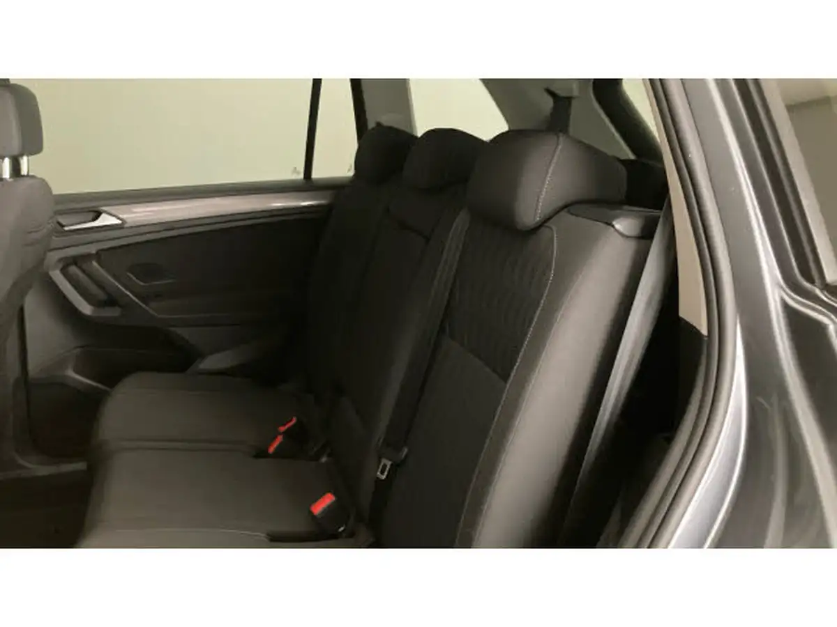 2022-volkswagen-tiguan-allspace-15-tsi-life-dsg-big-15