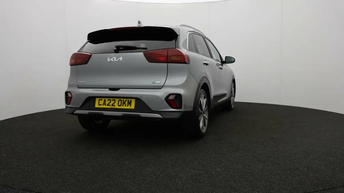 2022-kia-niro-16-gdi-3-156kwh-big-74