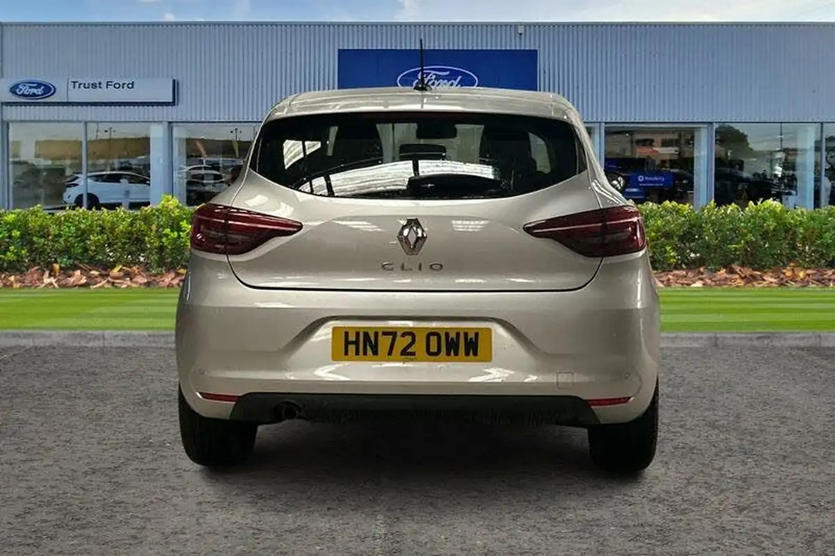 2022-renault-clio-10-tce-evolution-big-6