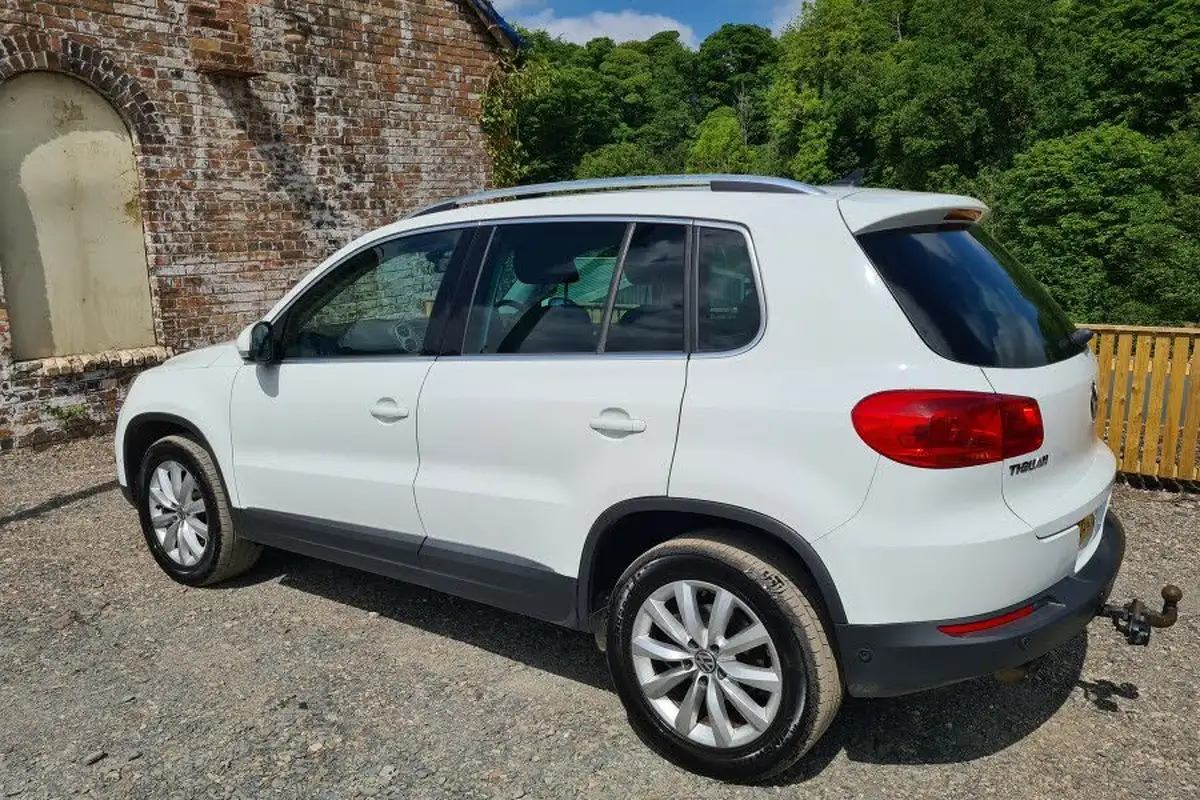 2013-volkswagen-tiguan-big-30