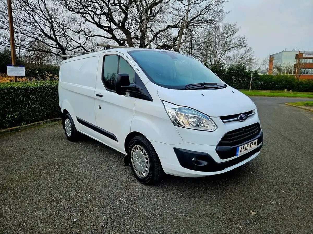 2015-ford-transit-custom-22tdci-330-l2h1-trend-125ps-panel-van-big-4
