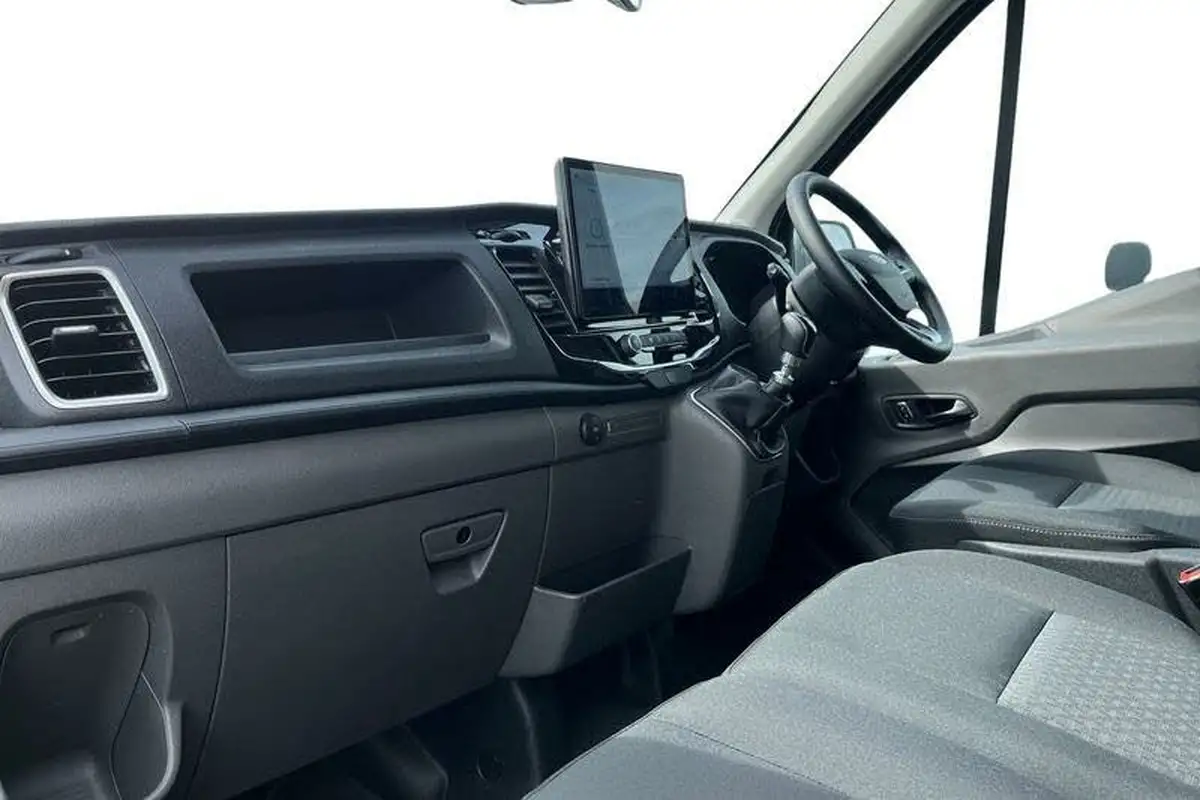 2024-ford-transit-20tdci-350-l4h3-leader-170pseu6d-panel-van-big-2