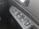 2017-renault-captur-09-tce-signature-x-nav-small-18