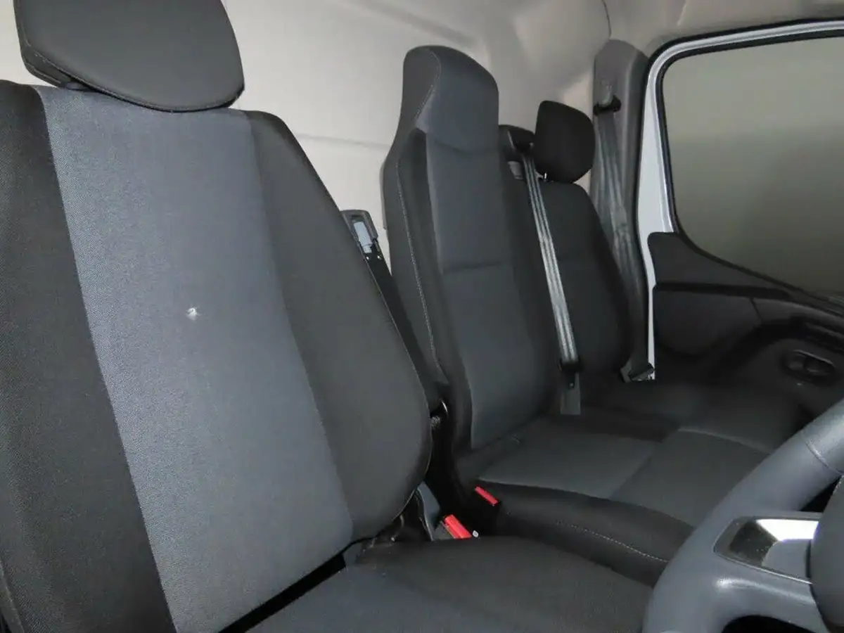 2021-renault-master-23dci-mm35-135-business-eu6d-panel-big-8