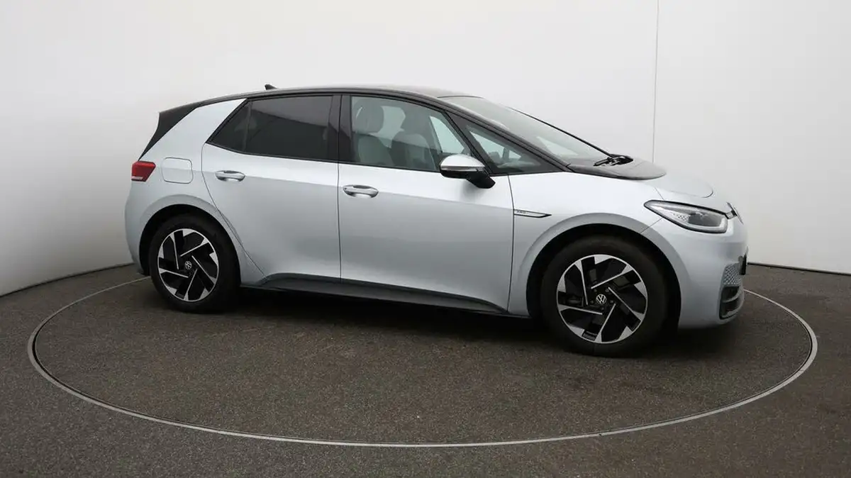 2022-volkswagen-id3-e-max-big-47