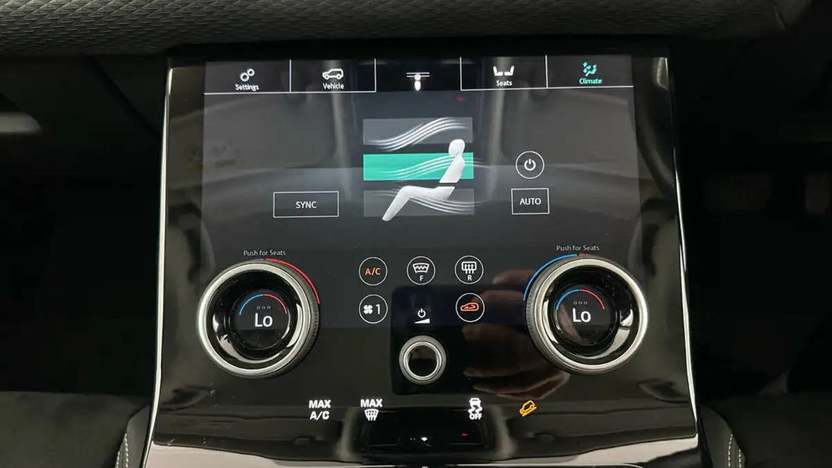 2018-land-rover-range-rover-velar-20-d180-velar-big-32