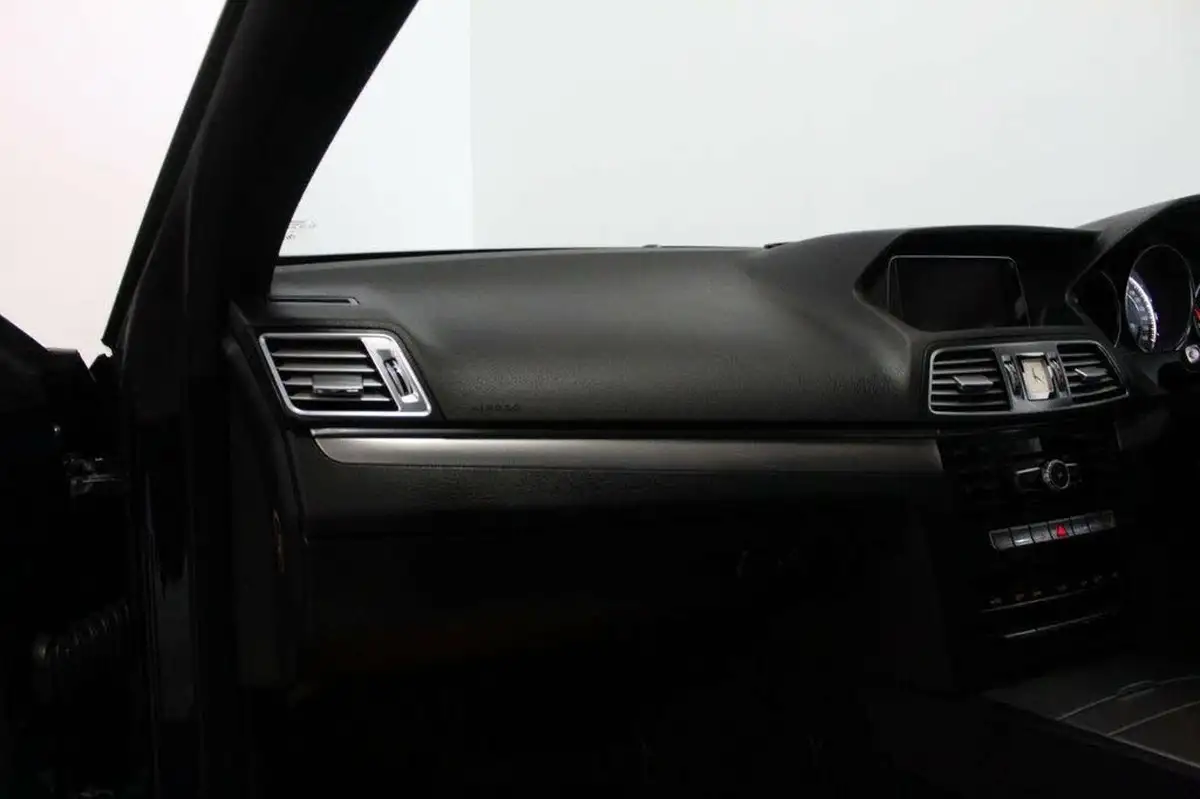 2014-mercedes-benz-e-class-21td-e250-cdi-amg-sport-21cdi-coupe-2d-big-26