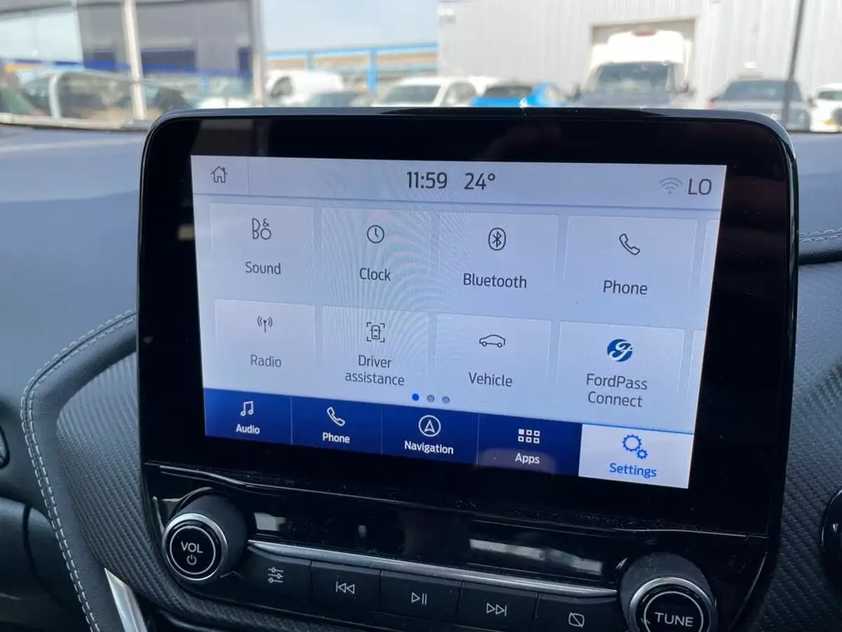 2023-ford-puma-suv-10-st-line-vignale-155ps-big-23