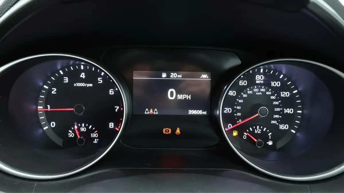 2022-kia-xceed-10-t-gdi-2-big-10
