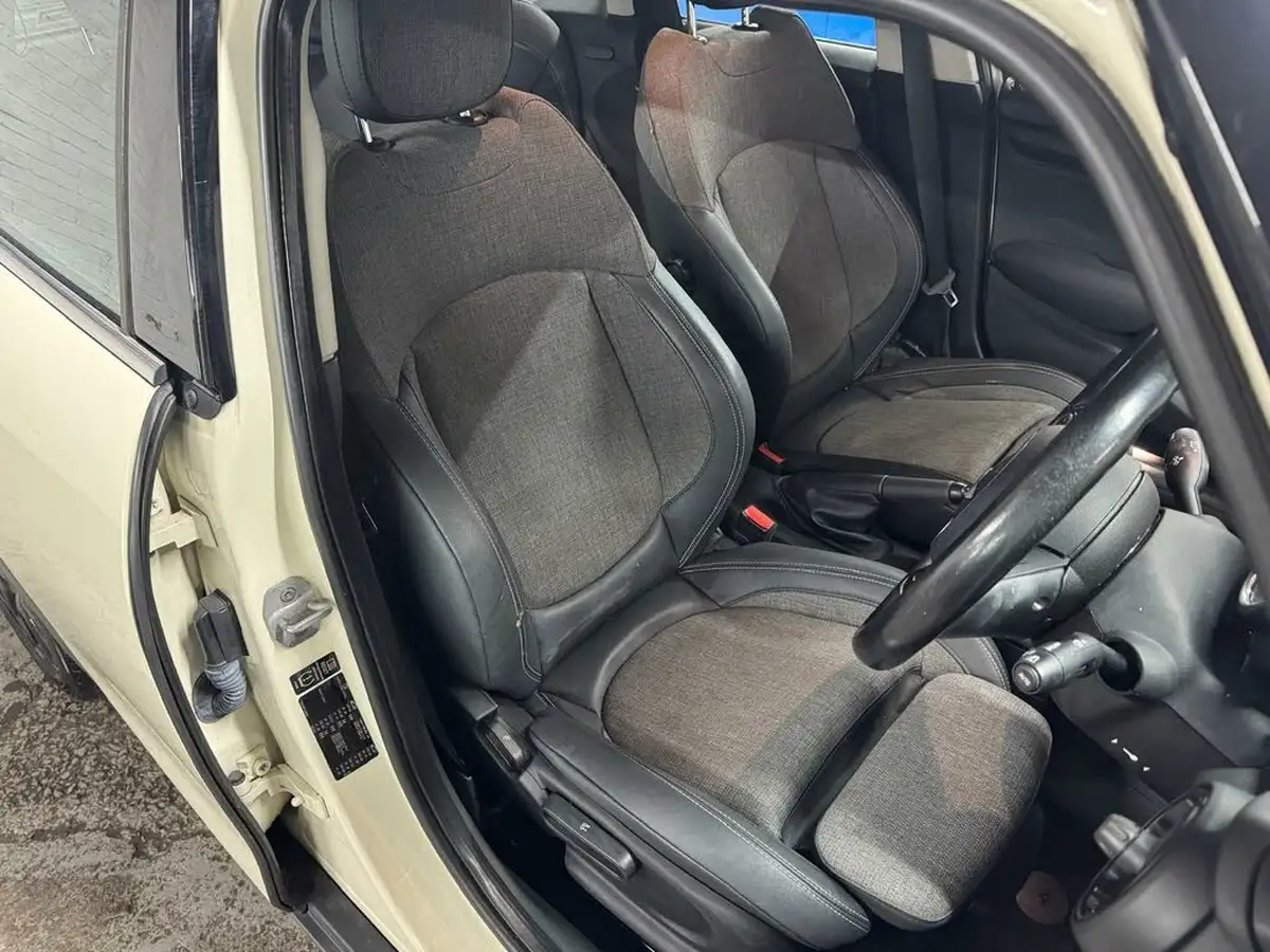 2015-mini-cooper-15td-cooper-d-114bhp-5d-big-48