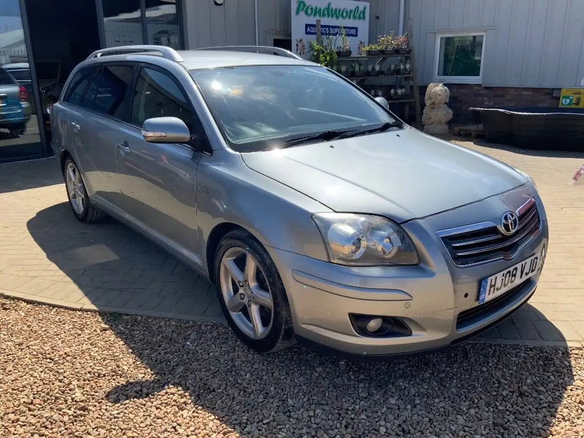 2008-toyota-avensis-22td-t180-estate-5d-big-3