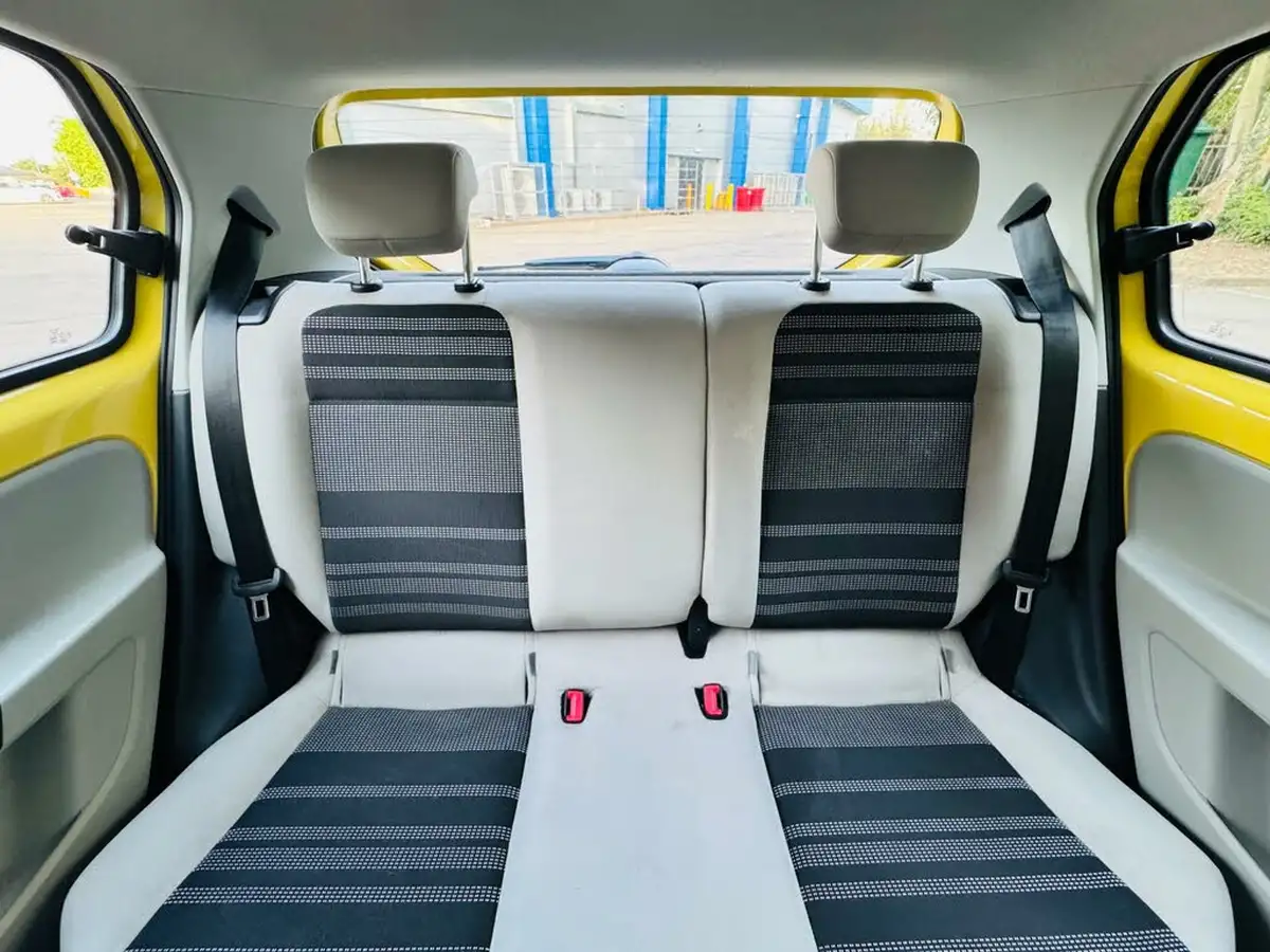 2012-seat-mii-10-se-60ps-5d-big-32