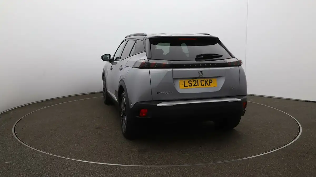 2021-peugeot-2008-suv-e-gt-premium-big-62