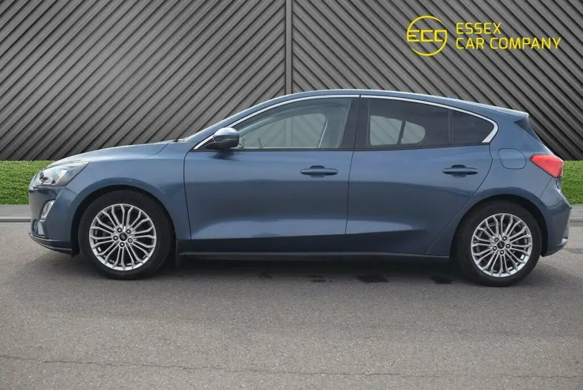 2019-ford-focus-10t-titanium-x-hatchback-big-13