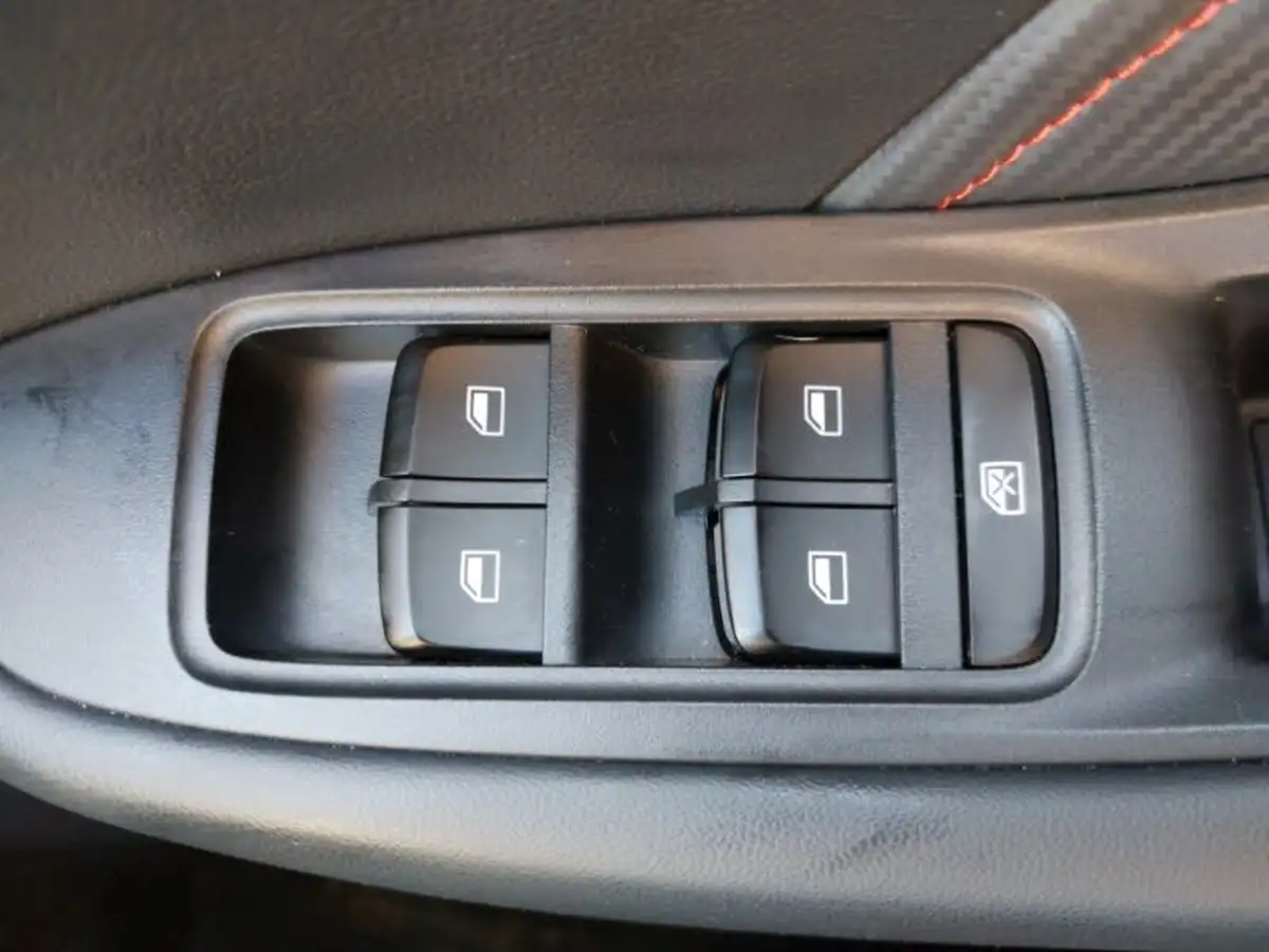2024-mg-zs-suv-10t-gdi-exclusive-auto-big-18