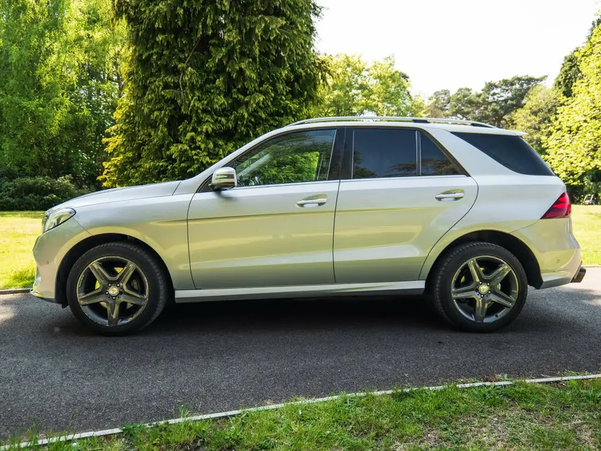 2016-mercedes-benz-gle-class-21d-gle250d-amg-line-big-8