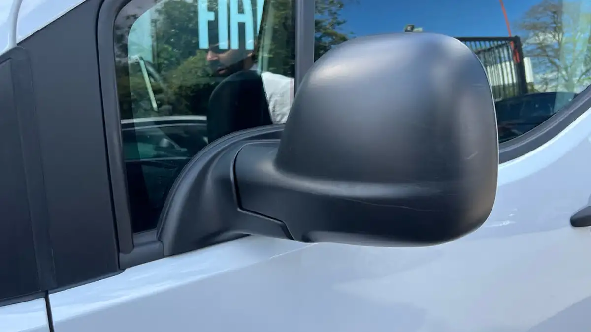 2023-citroen-berlingo-e-enterprise-edition-m-50kwh-800-big-17