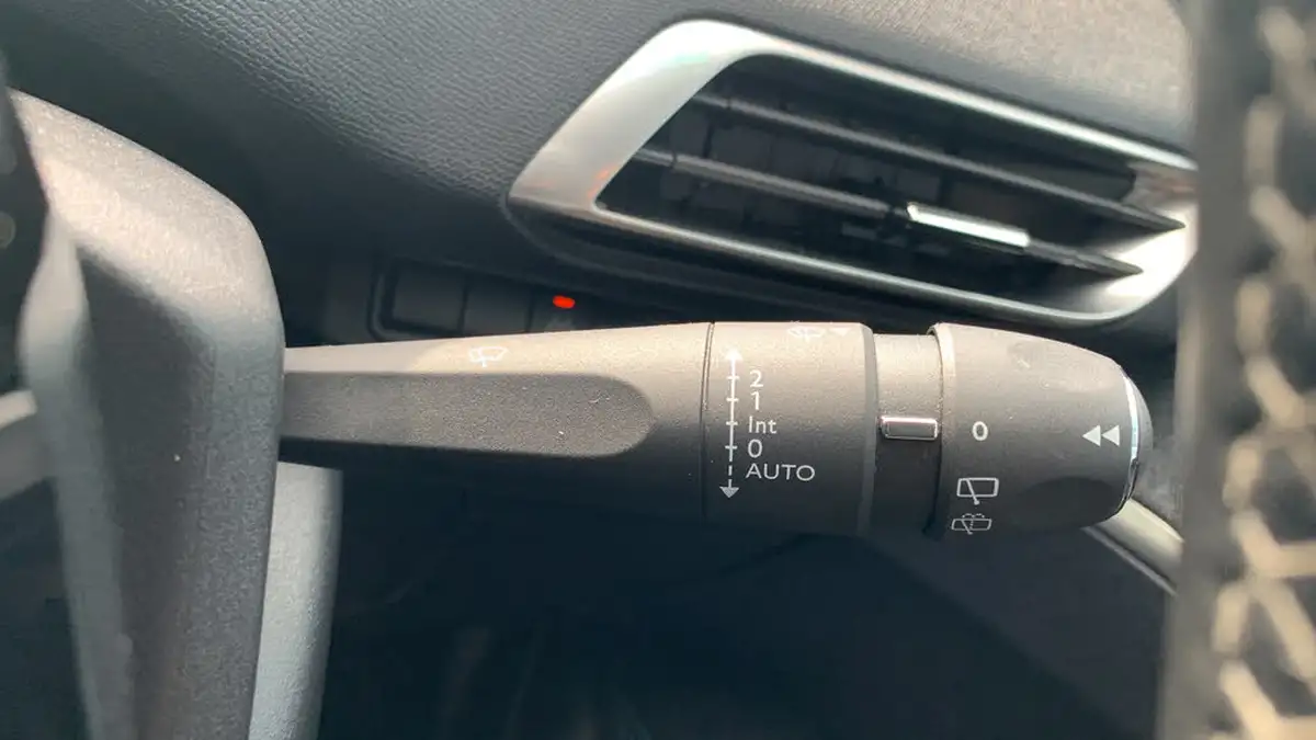 2022-peugeot-3008-suv-15-bluehdi-allure-premium-big-27