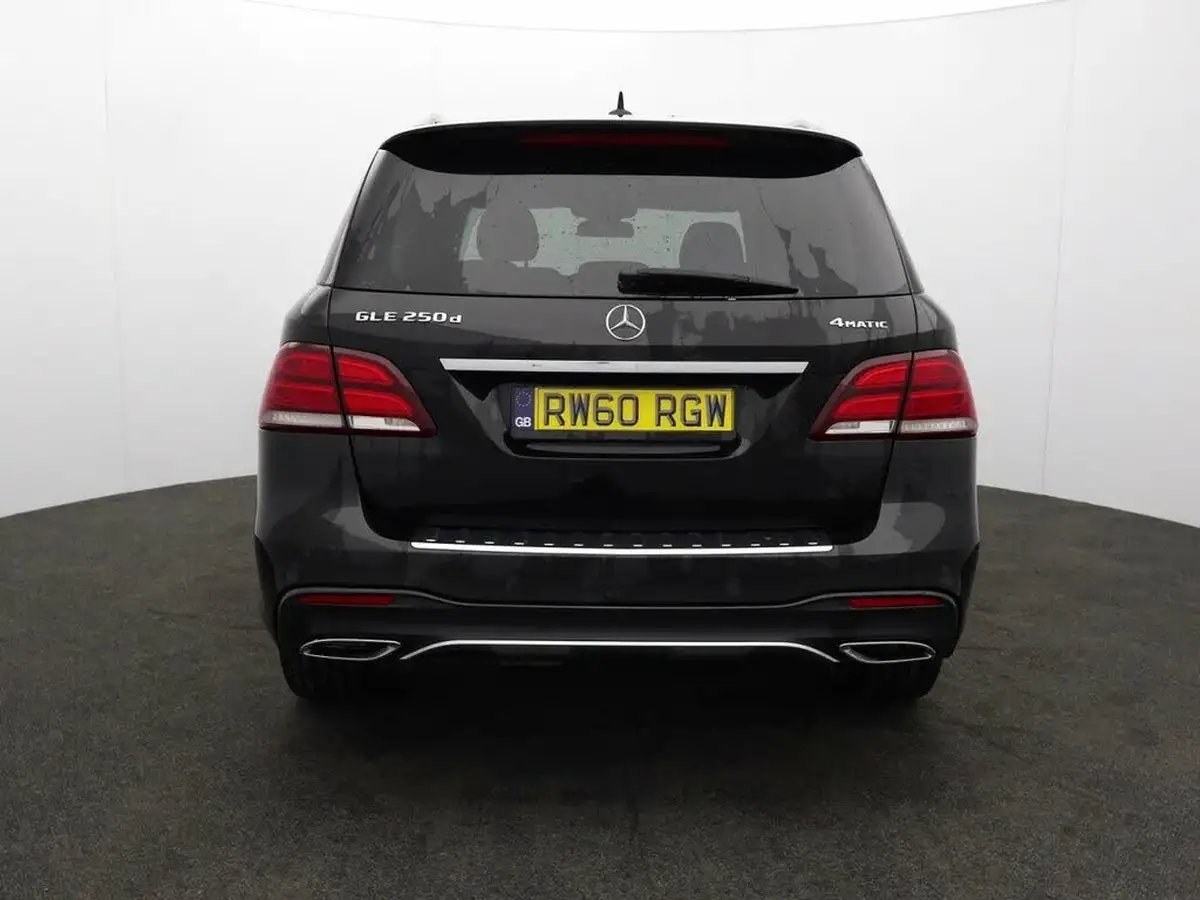 2017-mercedes-benz-gle-class-21d-gle250d-amg-line-big-8