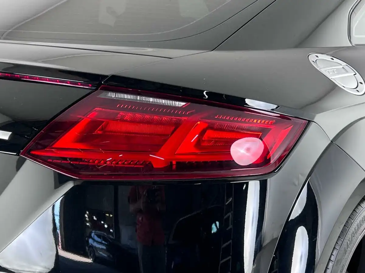 2016-audi-tt-coupe-20tdi-ultra-s-line-big-9