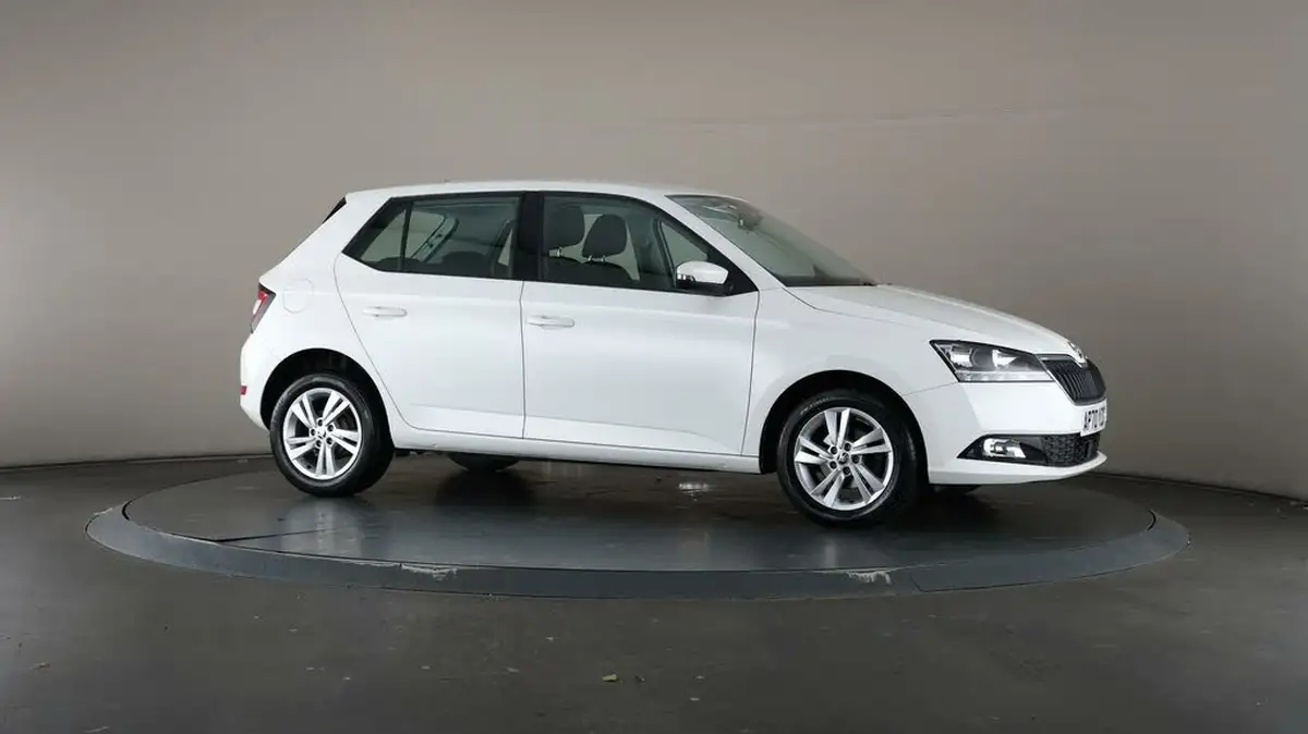 2020-skoda-fabia-10-mpi-se-60ps-hatchback-big-55