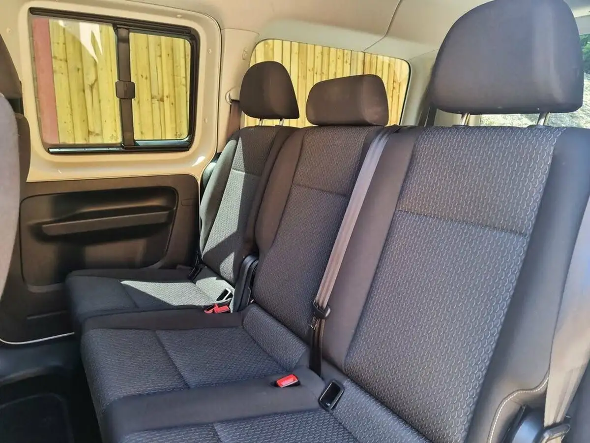 2017-volkswagen-caddy-maxi-life-20tdi-c20-102ps-dsg-big-20