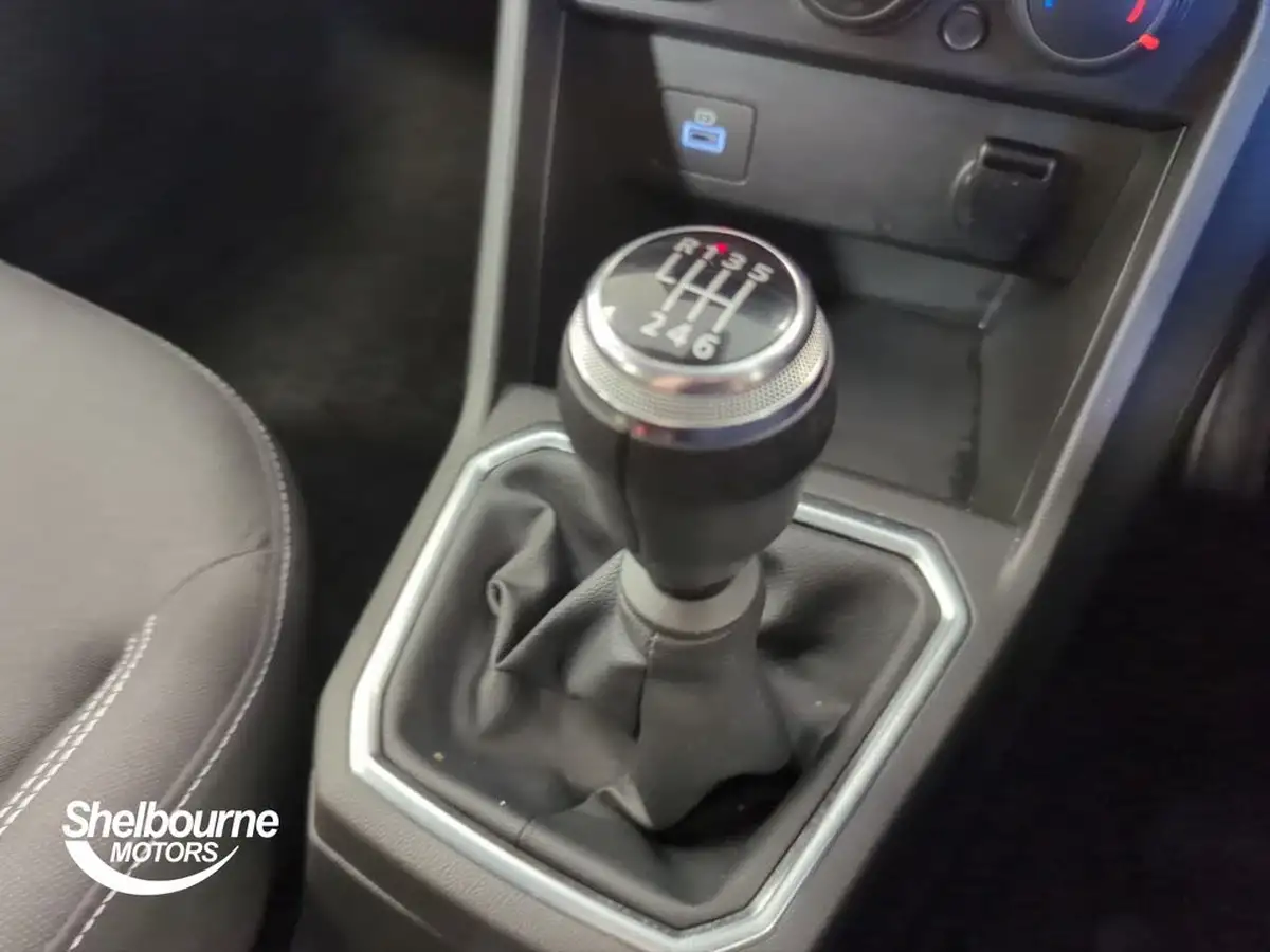 2022-dacia-sandero-10-tce-comfort-90bhp-big-14