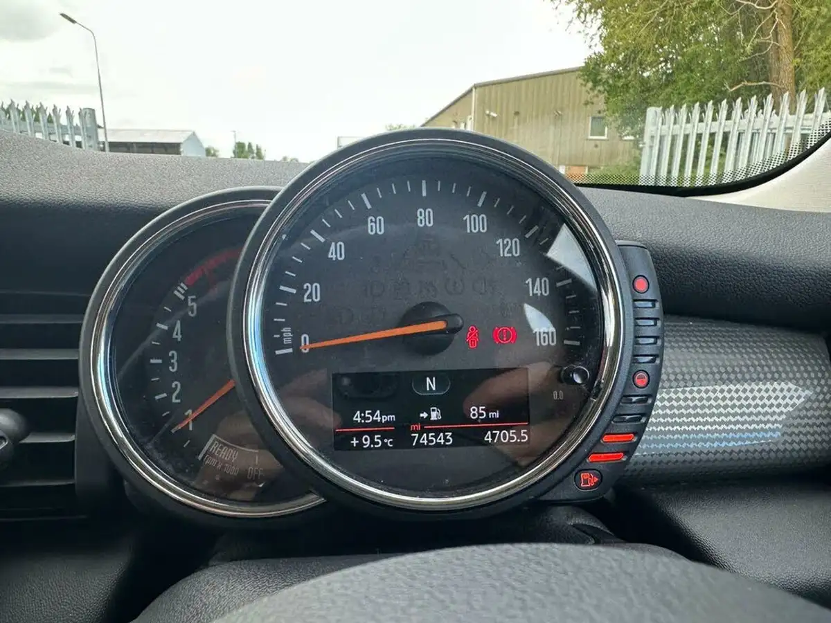 2016-mini-cooper-15td-cooper-d-ss-hatchback-5d-big-14