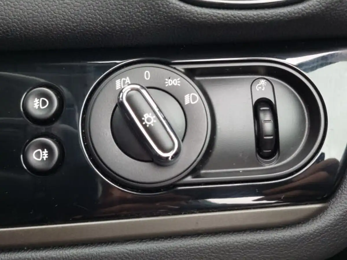 2021-mini-countryman-20-cooper-s-classic-auto-big-16