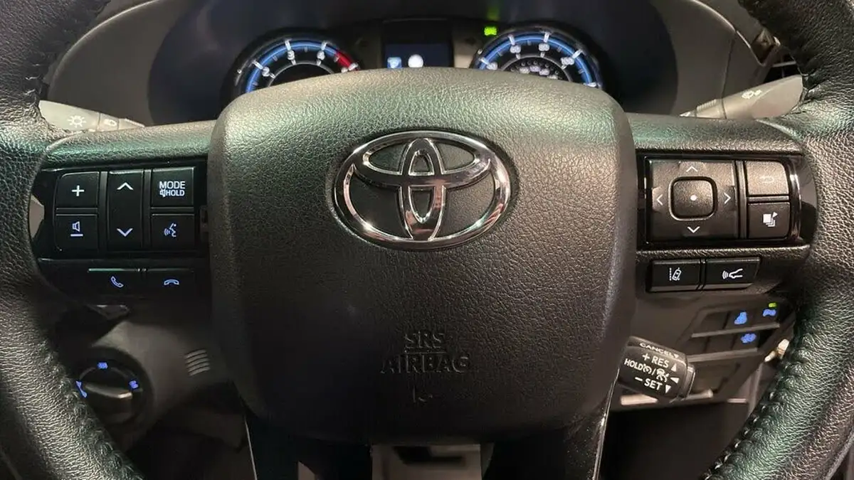 2021-toyota-hi-lux-28d-4d-invincible-x-204hpeu6dt-e-auto-big-20
