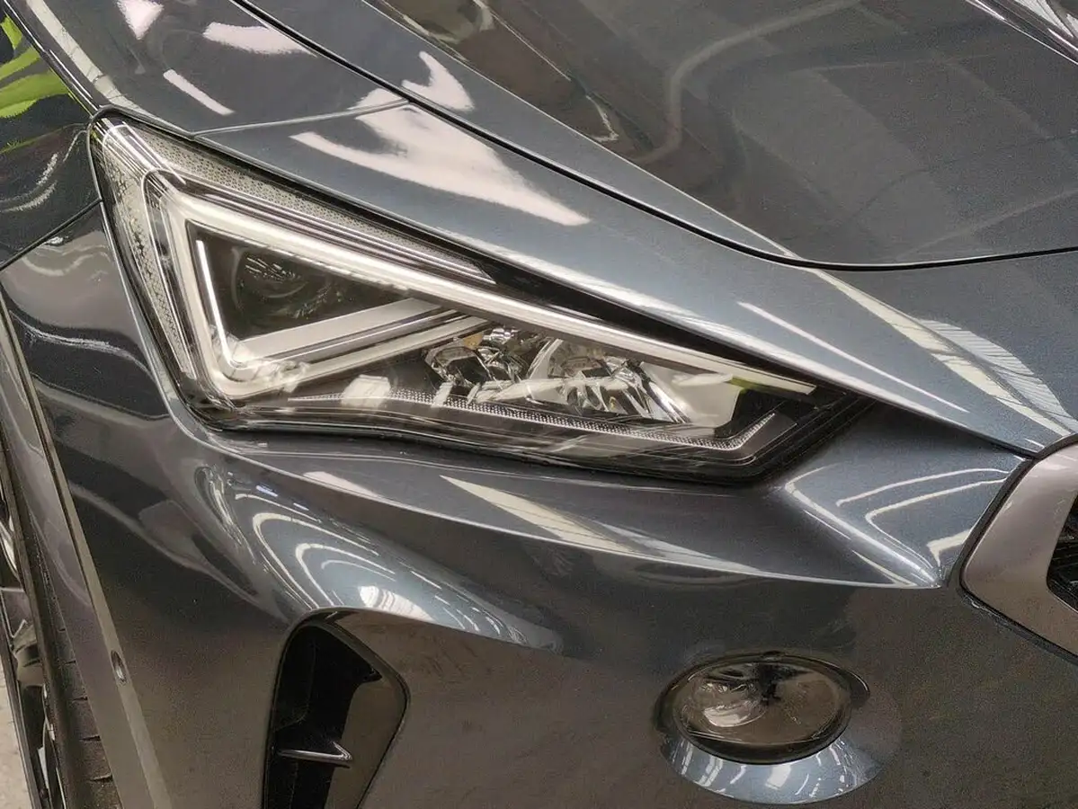 2021-cupra-formentor-20-tsi-vz2-big-32