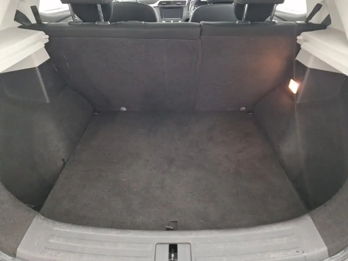 2020-mg-zs-suv-15-vti-tech-excite-106ps-big-7