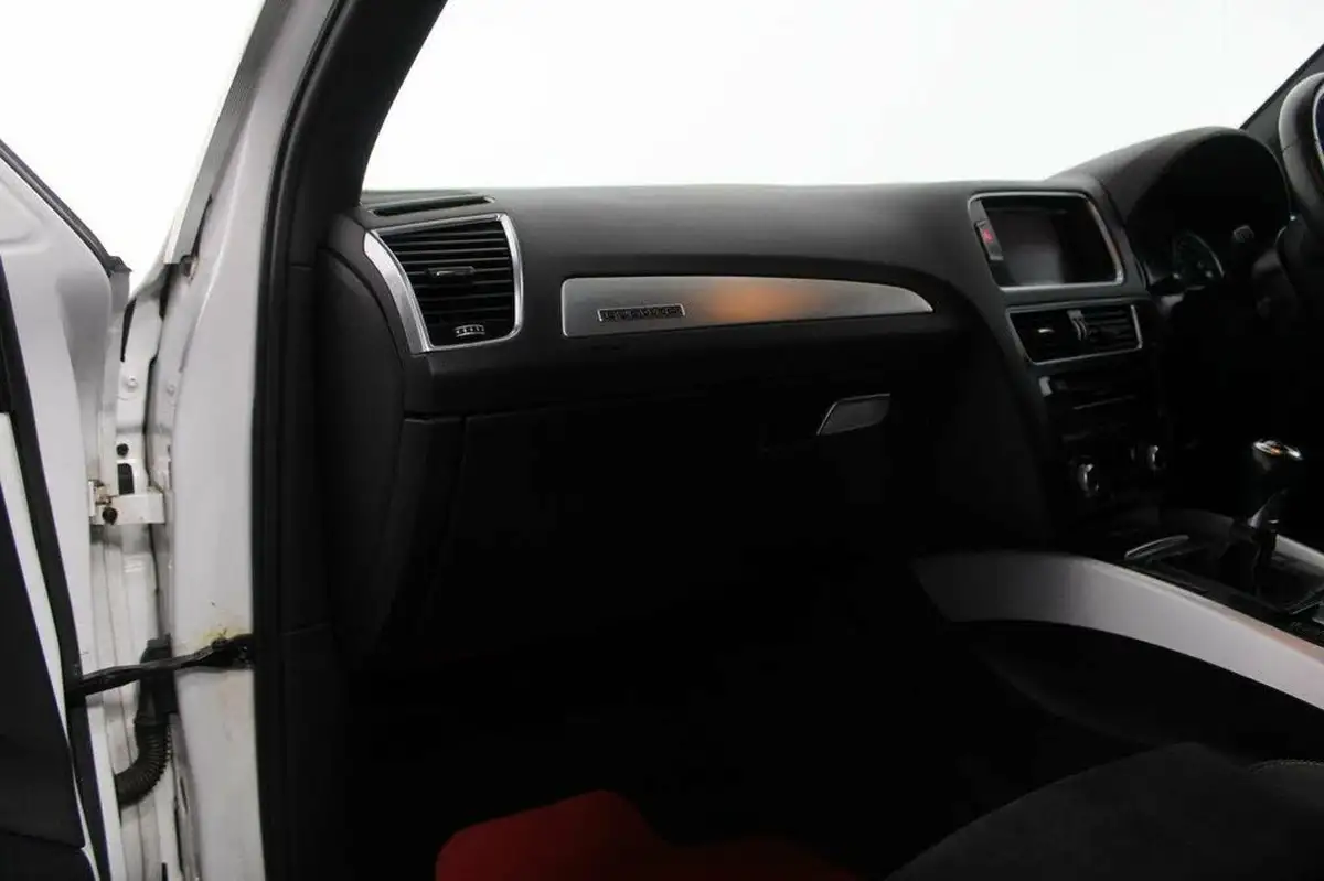2015-audi-q5-20-tdi-quattro-s-line-plus-190ps-big-30