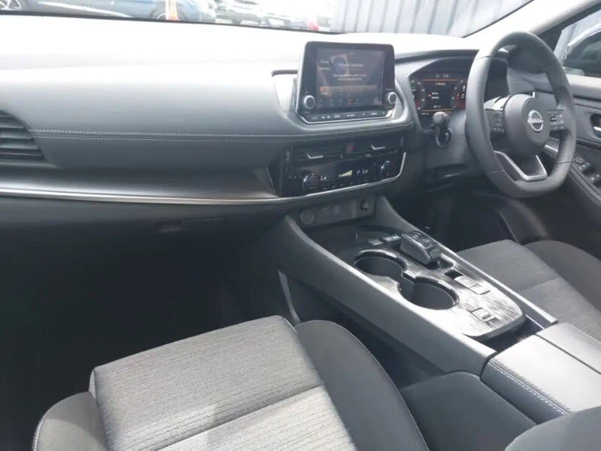 2025-nissan-x-trail-15-e-power-acenta-premium-204ps-cvt-big-17