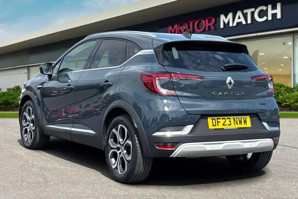 2023-renault-captur-16-techno-145ps-full-big-1