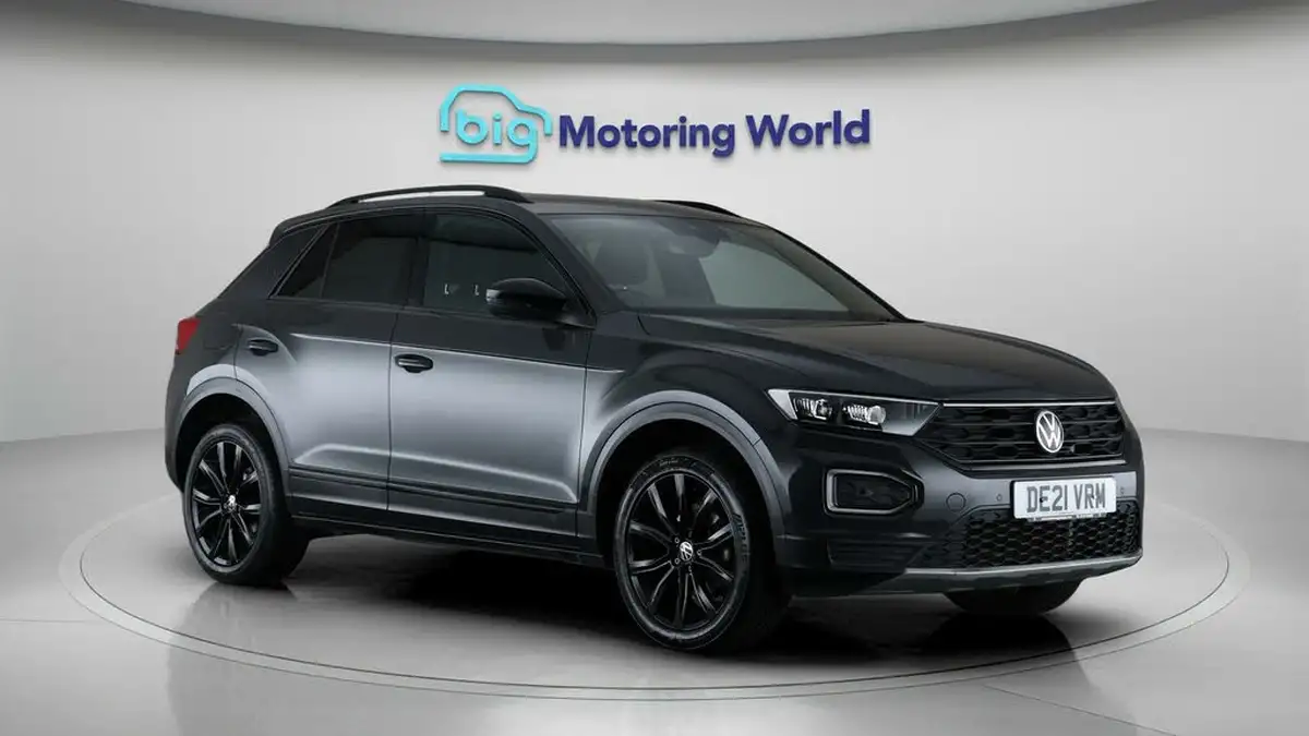 2021-volkswagen-t-roc-15-tsi-black-edition-dsg-big-1