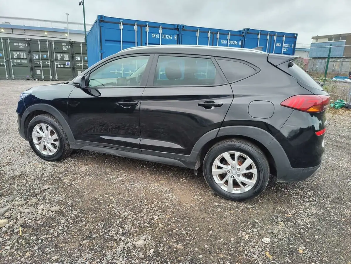 2019-hyundai-tucson-16-t-gdi-se-nav-dct-big-18
