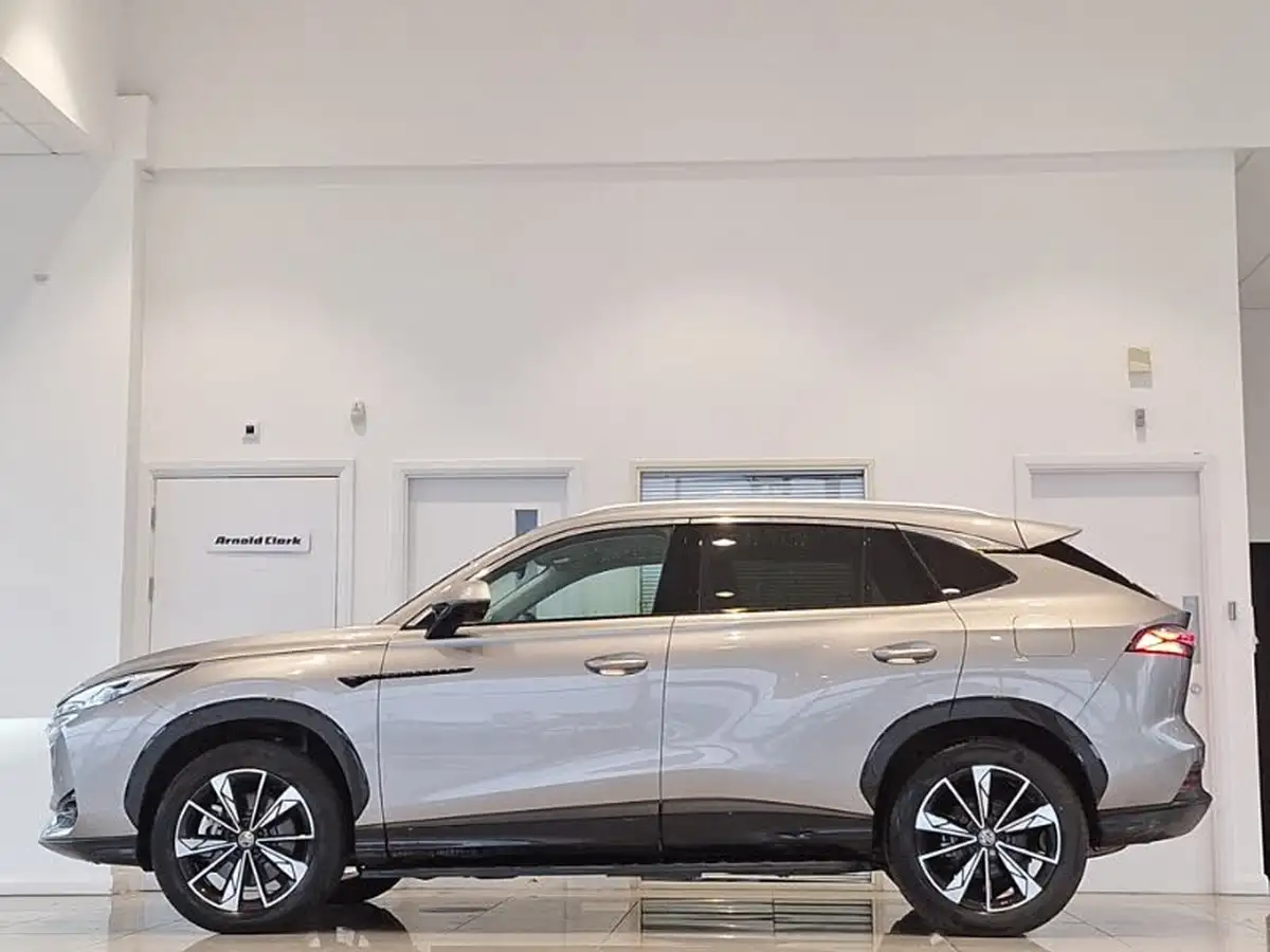 2024-mg-hs-15t-gdi-trophy-273ps-plug-in-hybrid-1496cc-auto-big-3