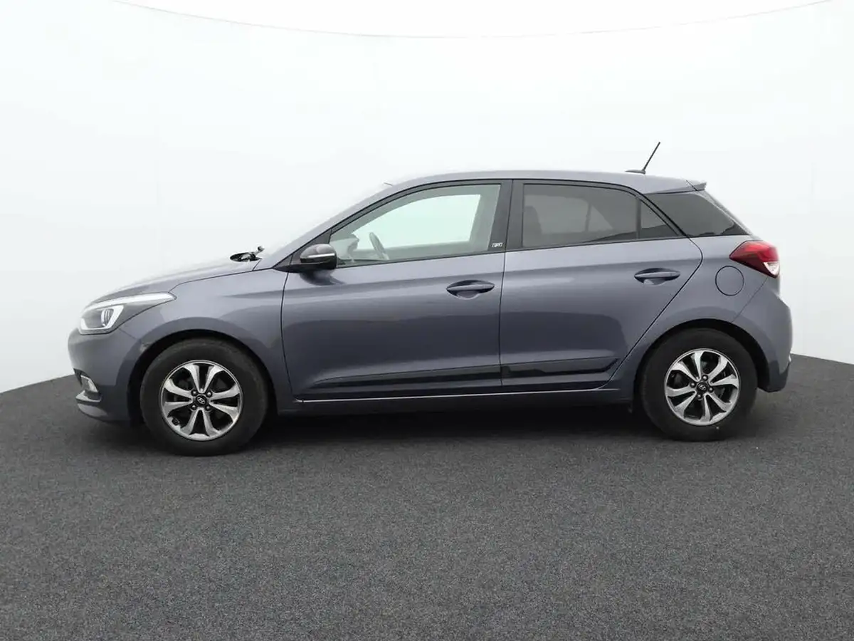 2018-hyundai-i20-12-go-se-big-4