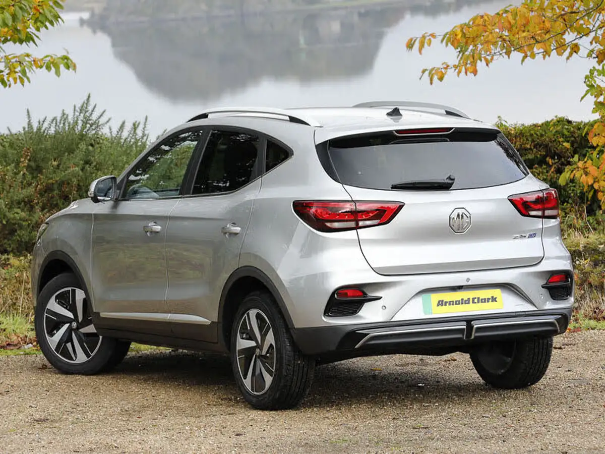 2025-mg-zs-suv-e-trophy-connect-ev-176ps-big-1