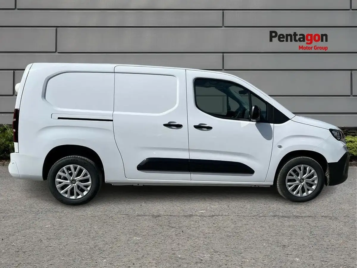 2025-fiat-doblo-big-10