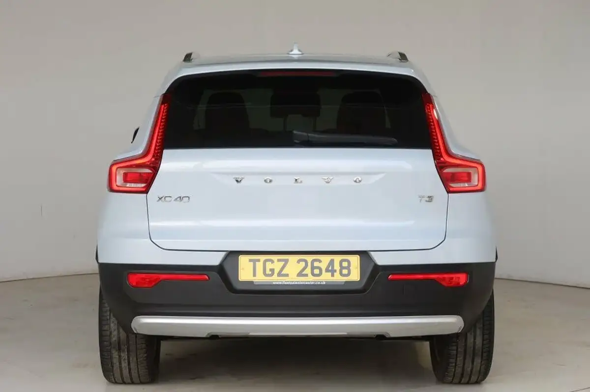 2021-volvo-xc40-15-t3-momentum-163bhp-geartronic-big-5